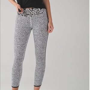 Lululemon Real Quick Tight Miss Mosaic